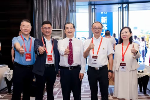 實力彰顯！上海創力集團參展貴州國際能源產業博覽交易會取得圓滿成功(圖2)