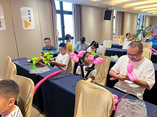 【月滿華誕 匠心傳情】創力集團舉辦“團圓慶華誕”親子活動?(圖4)